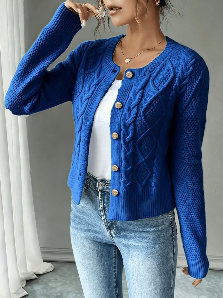 Ariane | Gilet Torsadé à Boutons Dorés