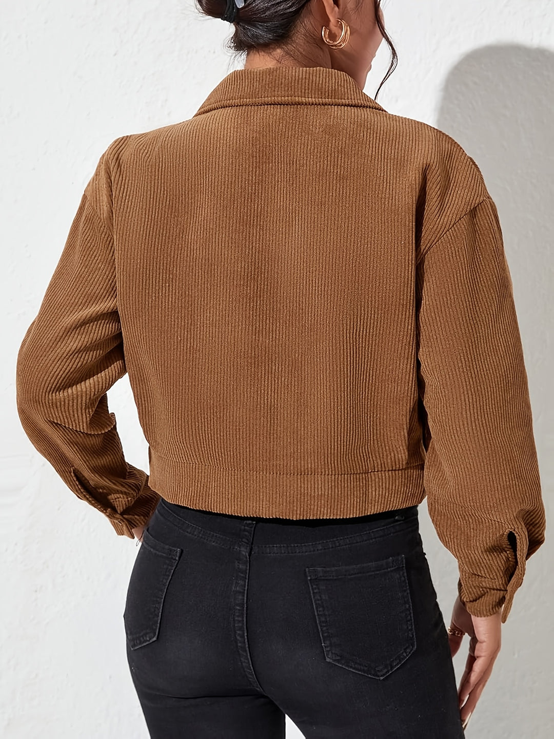 Léa | Veste Courte Boutonnée à Col