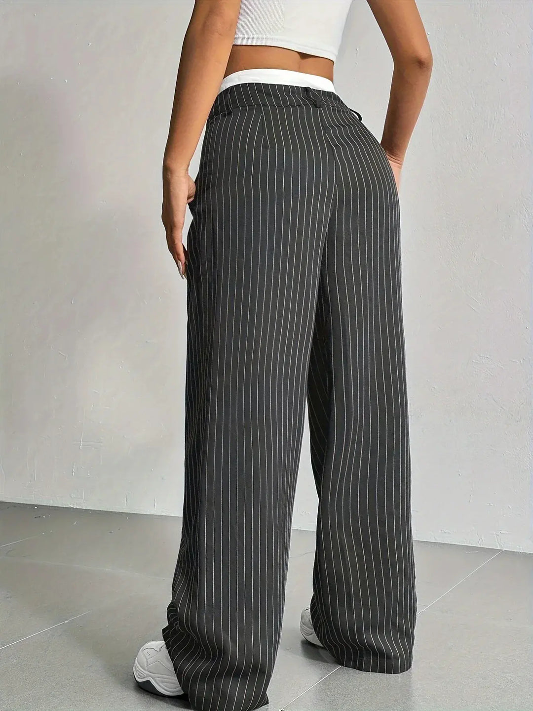 Odette | Pantalon Large à Fines Rayures