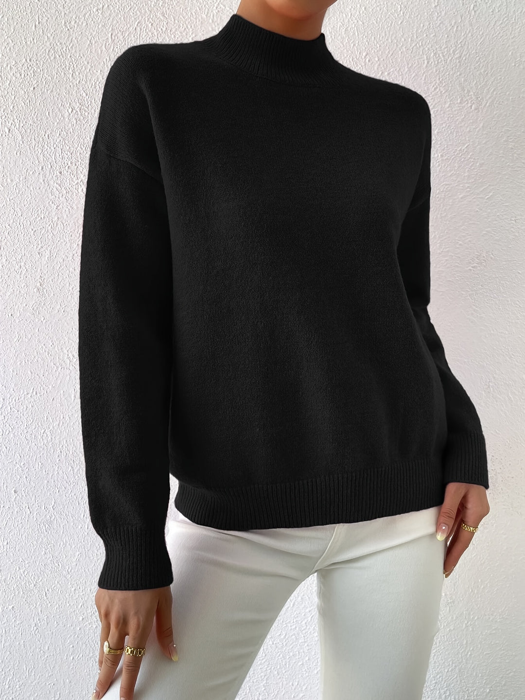 Geneviève | Pull Élégant Col Montant Épaules Tombantes