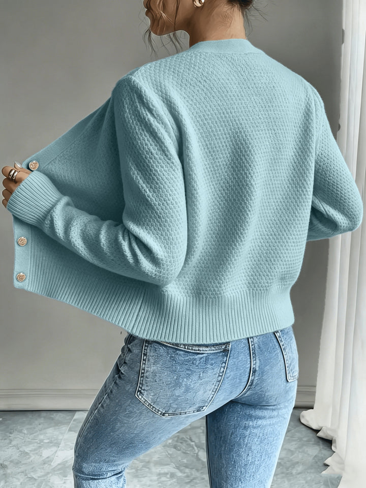 Ariane | Gilet Torsadé à Boutons Dorés