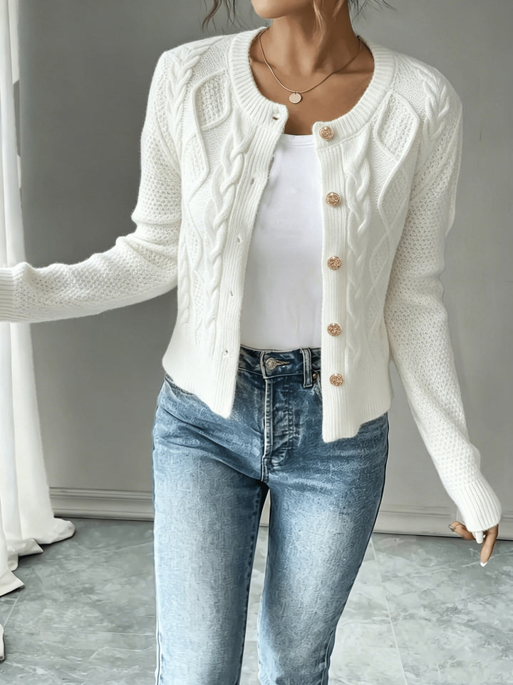 Ariane | Gilet Torsadé à Boutons Dorés