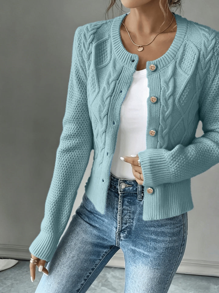 Ariane | Gilet Torsadé à Boutons Dorés