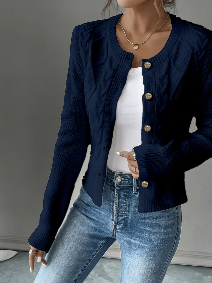 Ariane | Gilet Torsadé à Boutons Dorés