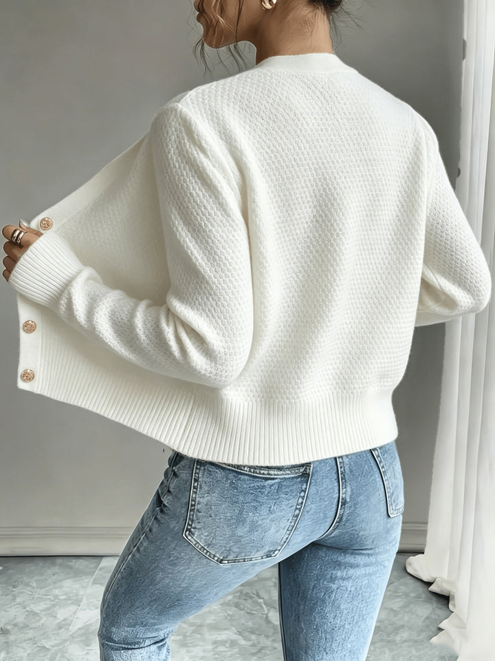 Ariane | Gilet Torsadé à Boutons Dorés