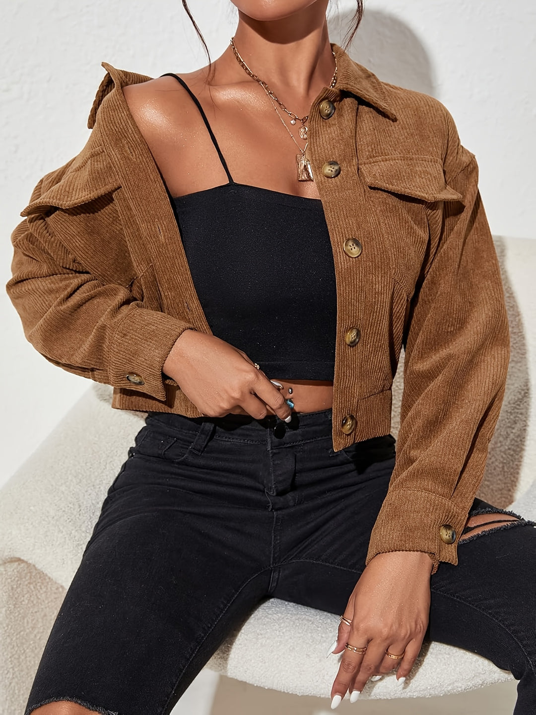 Léa | Veste Courte Boutonnée à Col