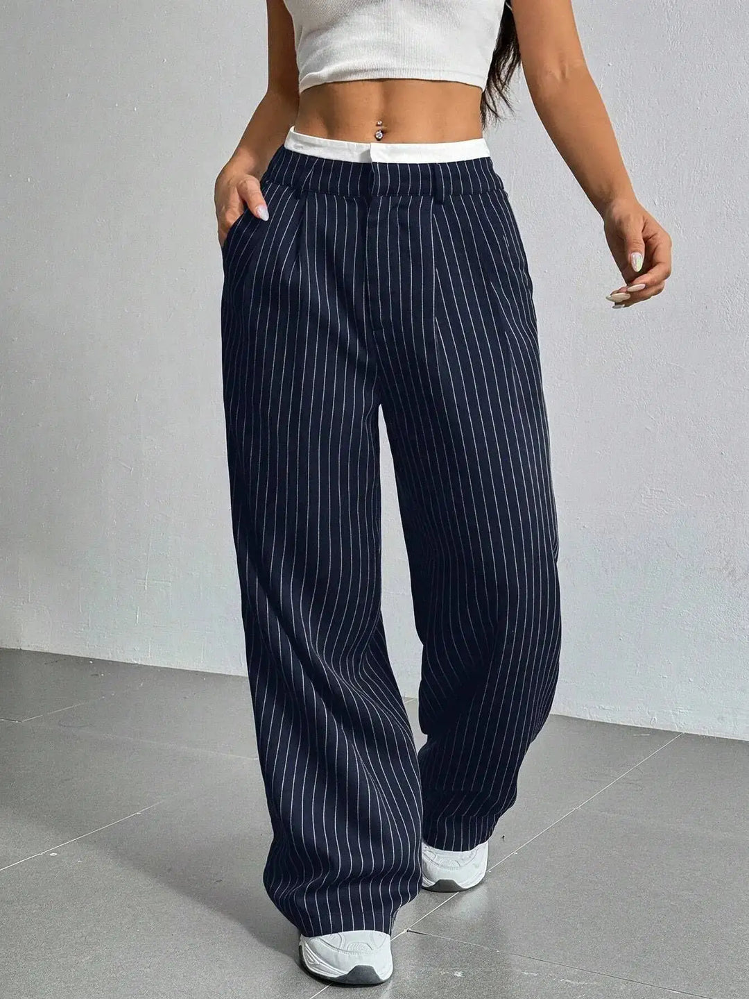 Odette | Pantalon Large à Fines Rayures