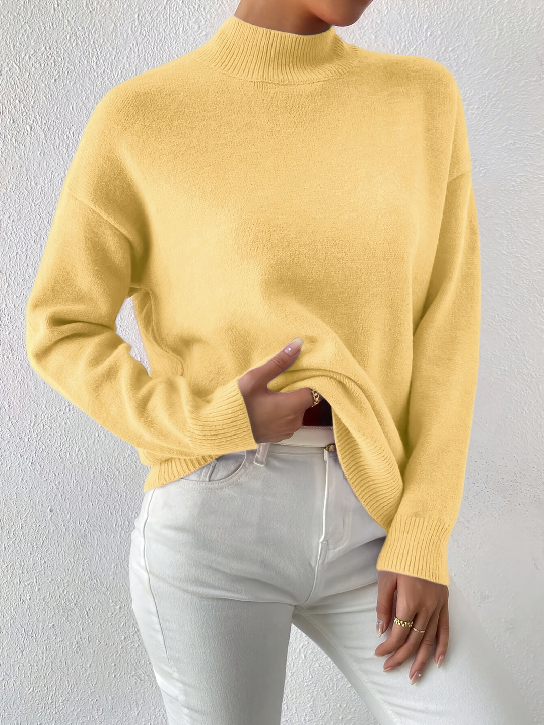 Geneviève | Pull Élégant Col Montant Épaules Tombantes
