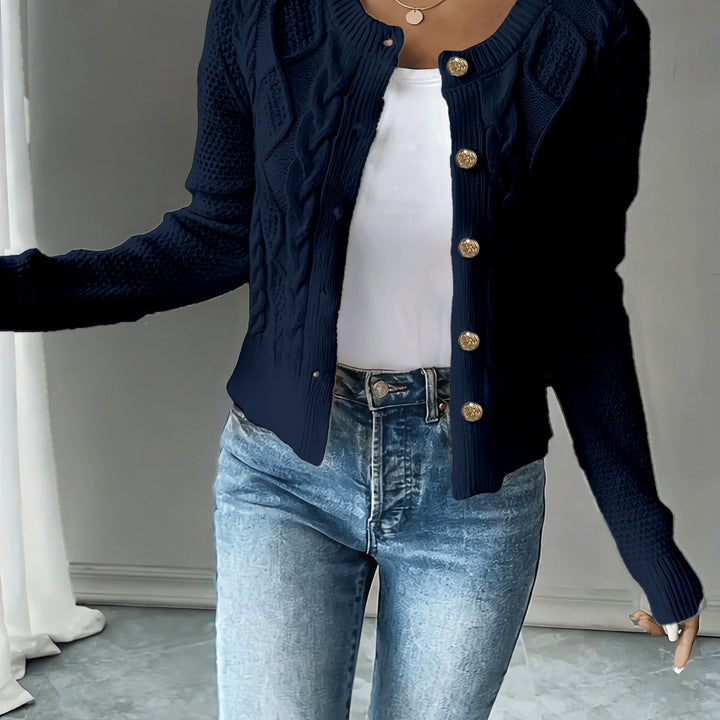 Ariane | Gilet Torsadé à Boutons Dorés